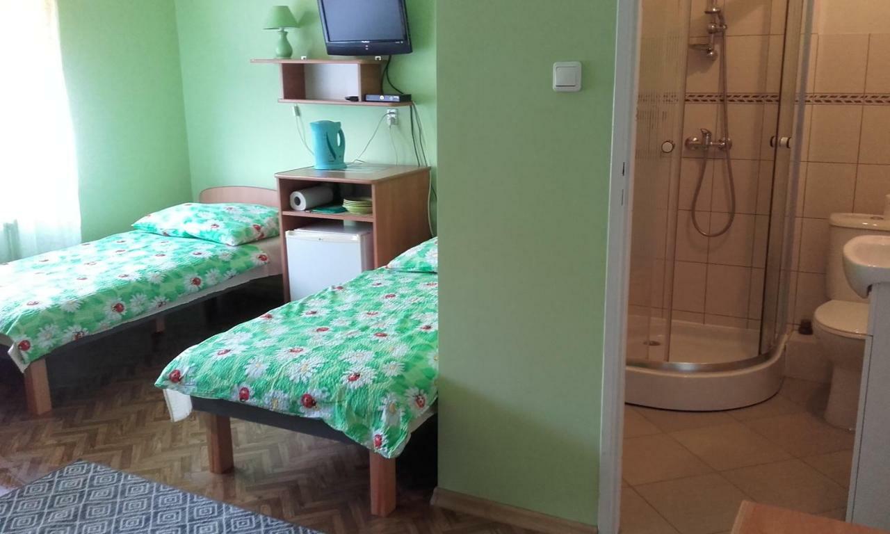 Pokoje Goscinne U Teresy Mrzeżyno Εξωτερικό φωτογραφία